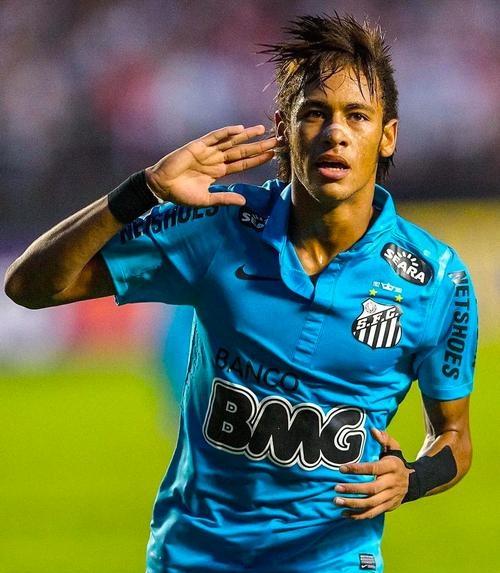 瑞士队不断突破！，内马尔连续十二场比赛得分超过大比分获胜再创辉煌时刻-爱游戏娱乐