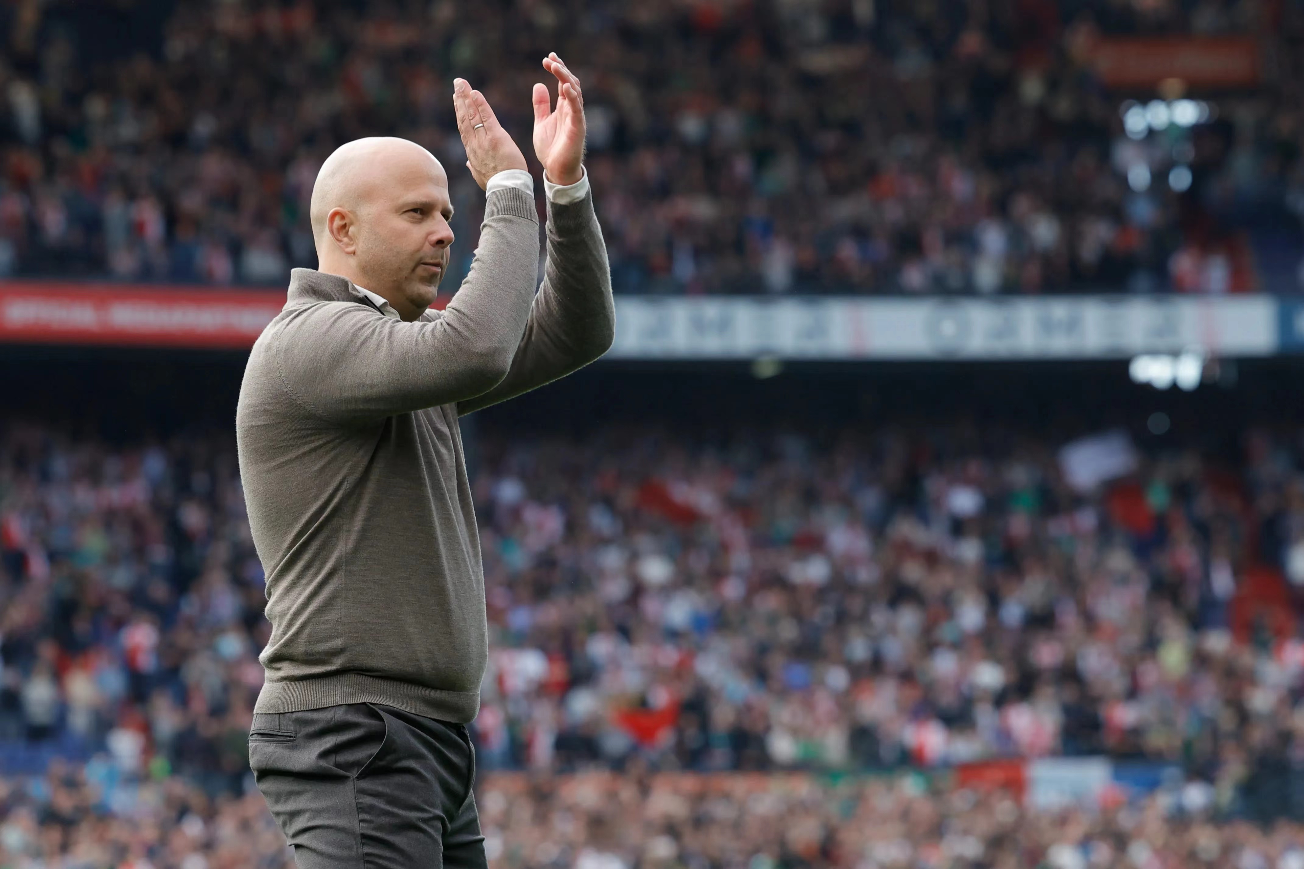 费耶诺德今晚强势反弹,志在CBA季后赛名次提升,更衣室稳定,训练强度明显提升-爱游戏娱乐